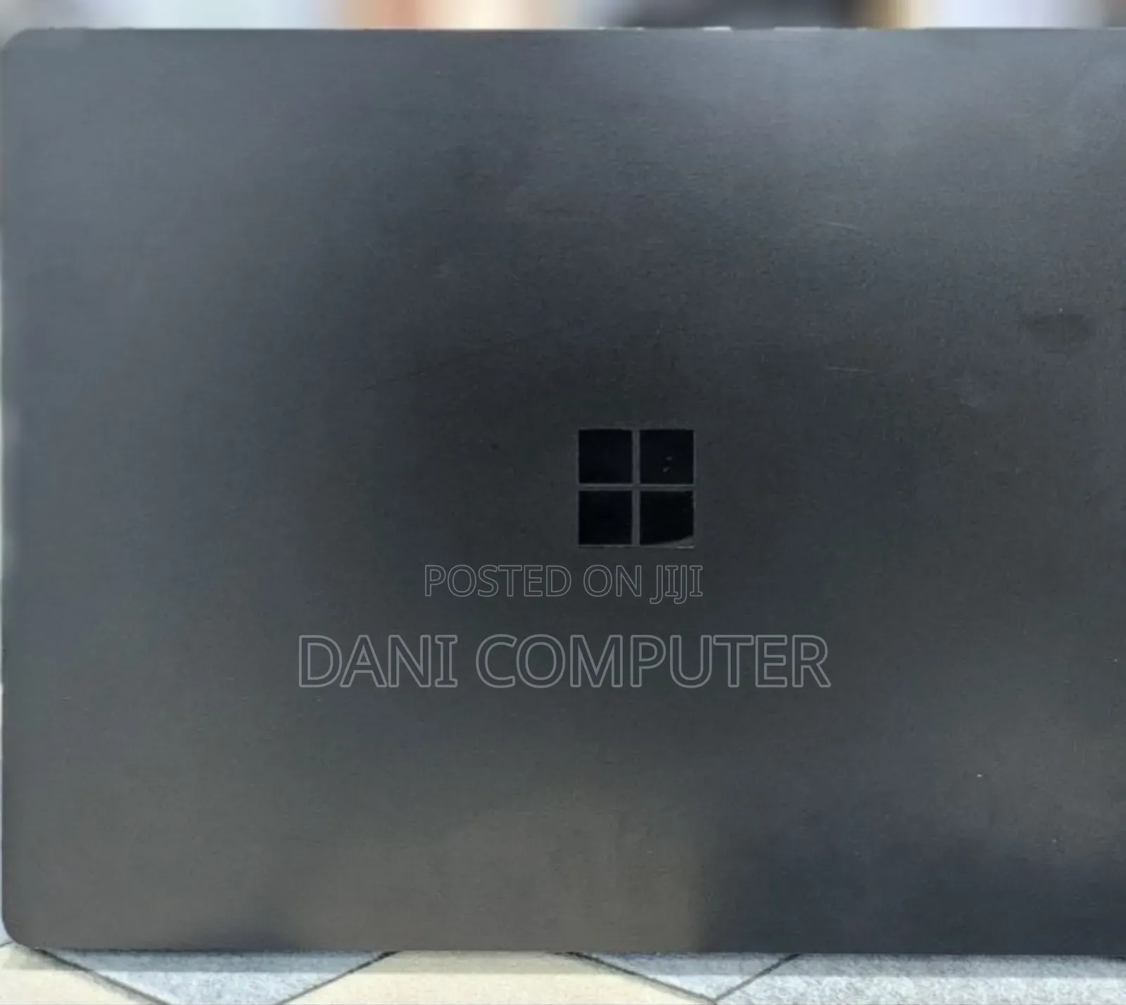 New Laptop Microsoft Surface 16GB Intel Core i7 SSD 512GB