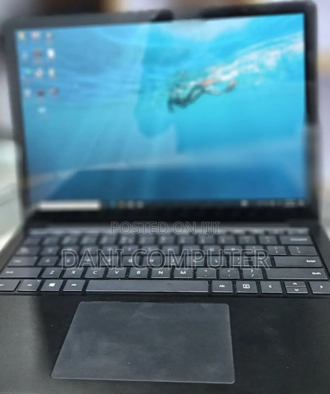 New Laptop Microsoft Surface 16GB Intel Core i7 SSD 512GB