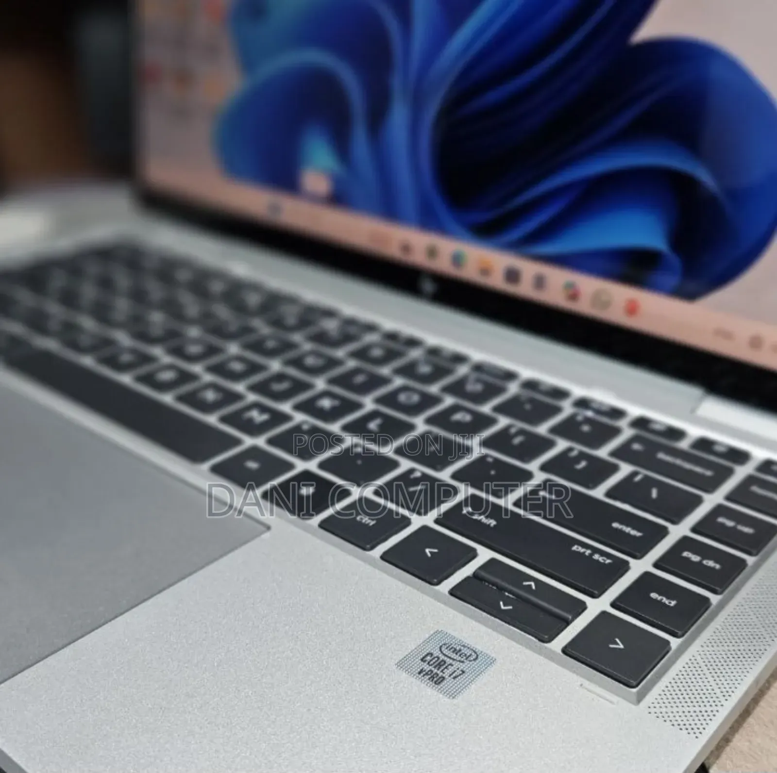 New Laptop HP EliteBook x360 1040 G7 16GB Intel Core i7 SSD 512GB