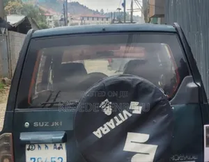 Suzuki Vitara 1992 Gray