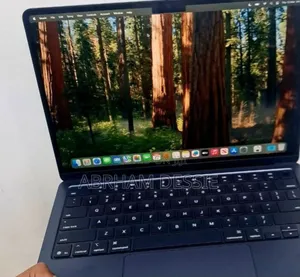 New Laptop Apple MacBook Air 2025 M4 13-inch 16GB Apple M4 SSD 256GB