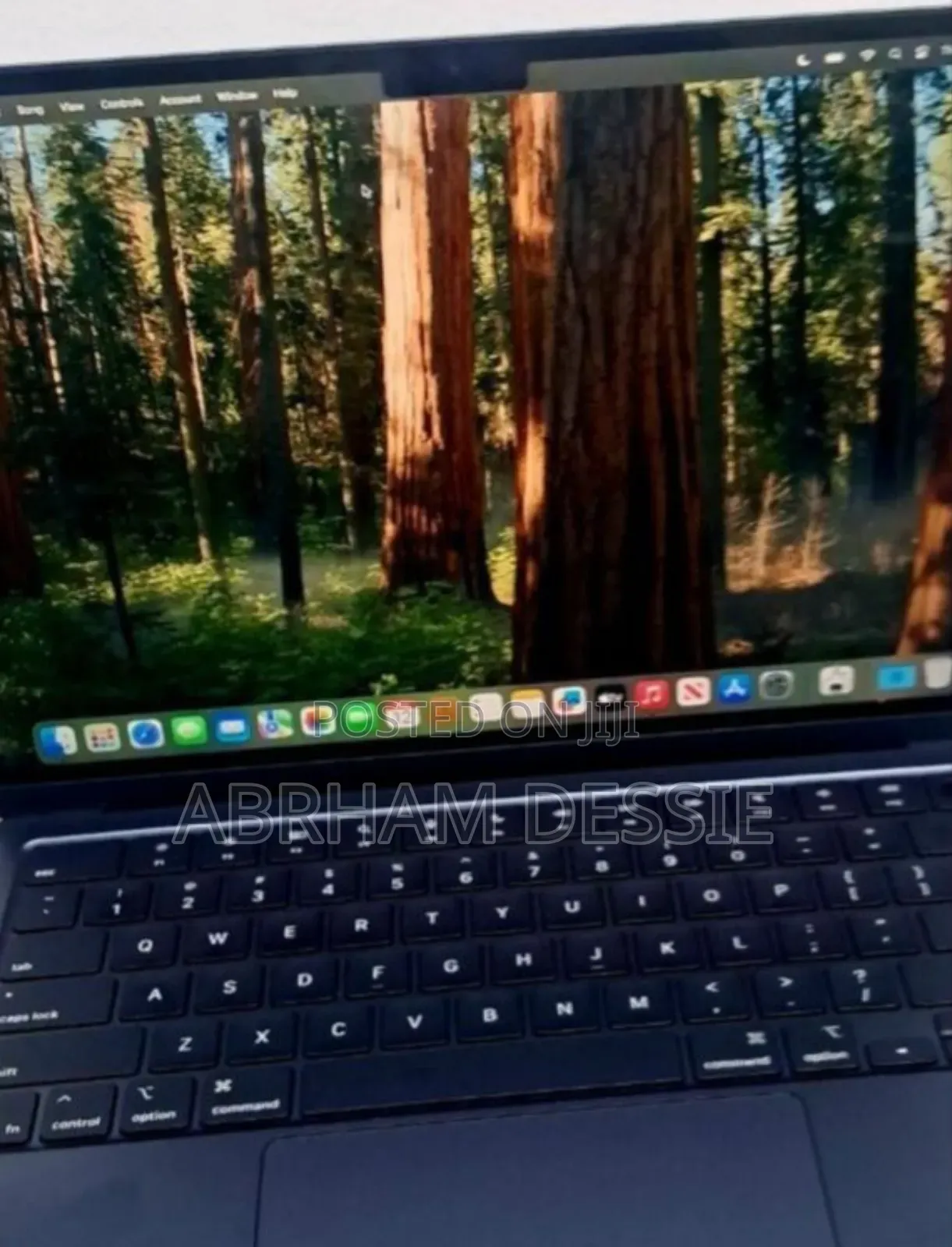 New Laptop Apple MacBook Air 2025 M4 13-inch 16GB Apple M4 SSD 256GB