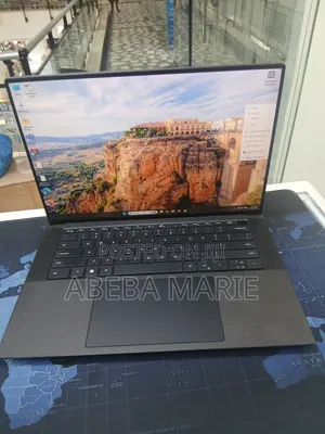 New Laptop Dell Precision 5570 16GB Intel Core i7 SSD 512GB