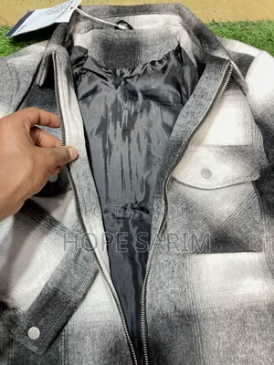 Stylish Men's Zip