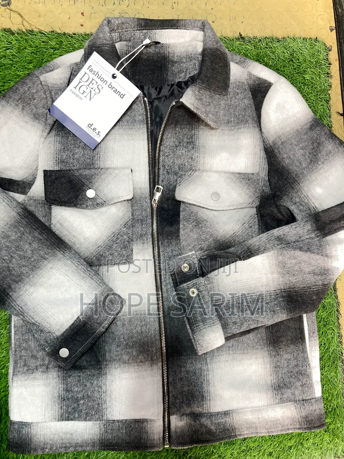 Stylish Men's Zip