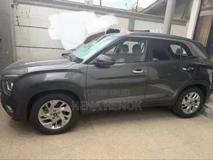 Hyundai Creta 2022 Silver