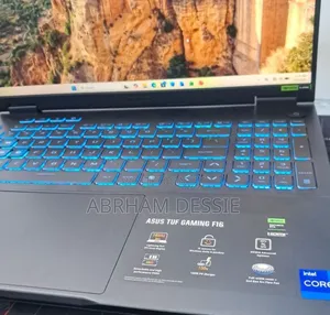 New Laptop Asus 16GB Intel Core i7 SSD 1T