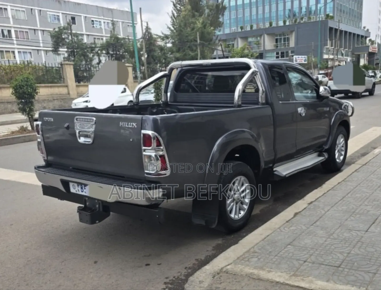 Toyota Hilux 2015 Gray