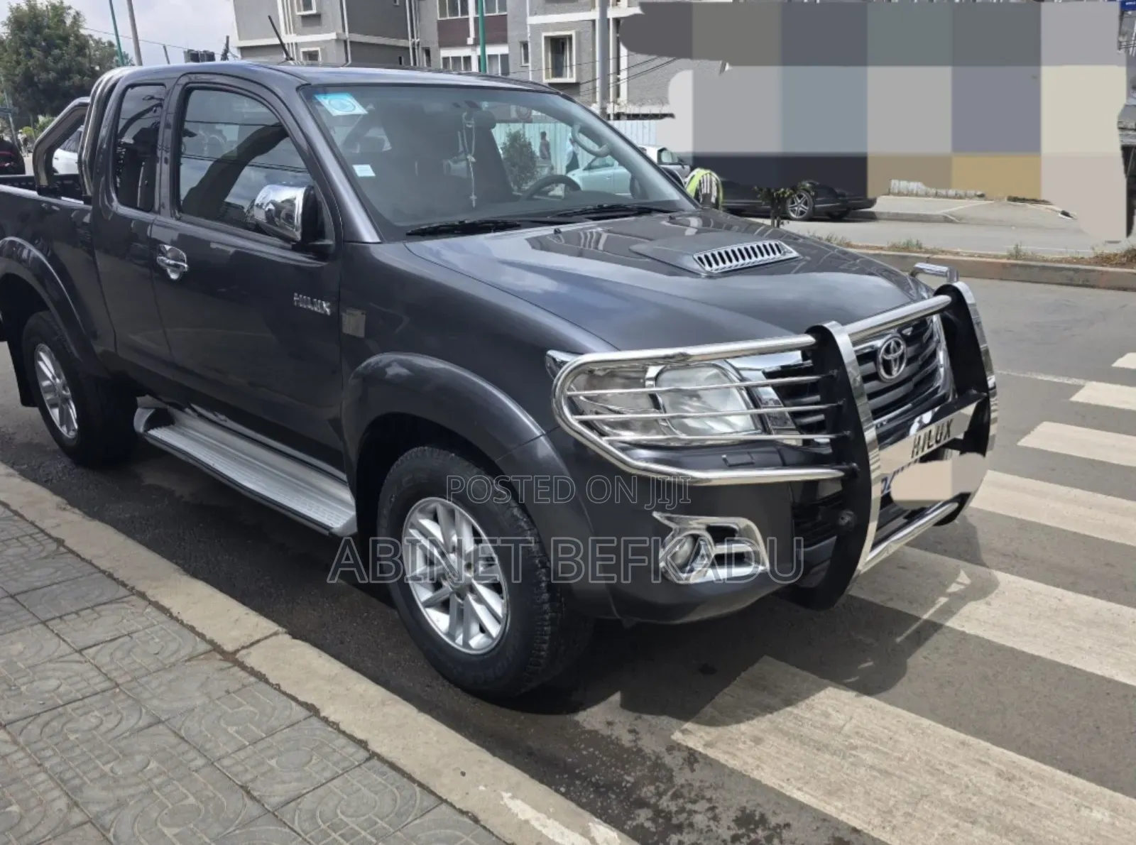Toyota Hilux 2015 Gray