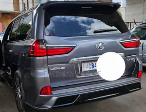 Lexus LX 2018
