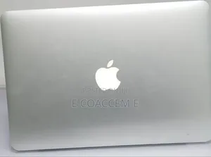Laptop Apple MacBook Pro 2015 8GB Intel Core i5 SSD 128GB