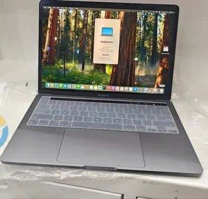 New Laptop Apple MacBook Pro M1 8GB Apple M1 SSD 256GB