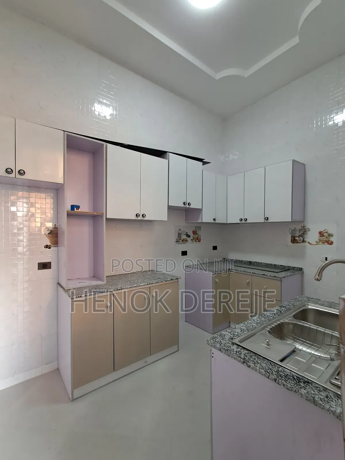 Furnished 4bdrm House in Oromia-Finfinne for sale