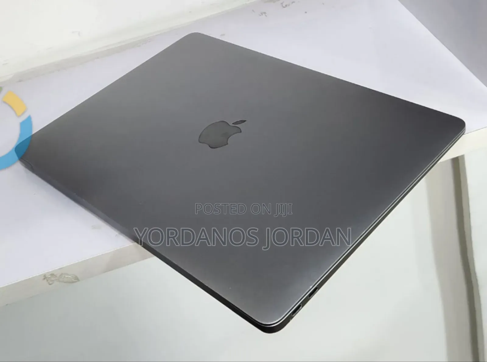 New Laptop Apple MacBook Air 2020 M1 8GB Apple M1 SSD 256GB