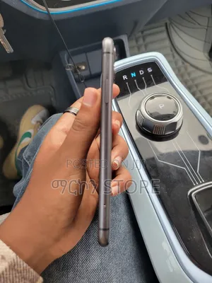 Apple iPhone 11 64 GB Green