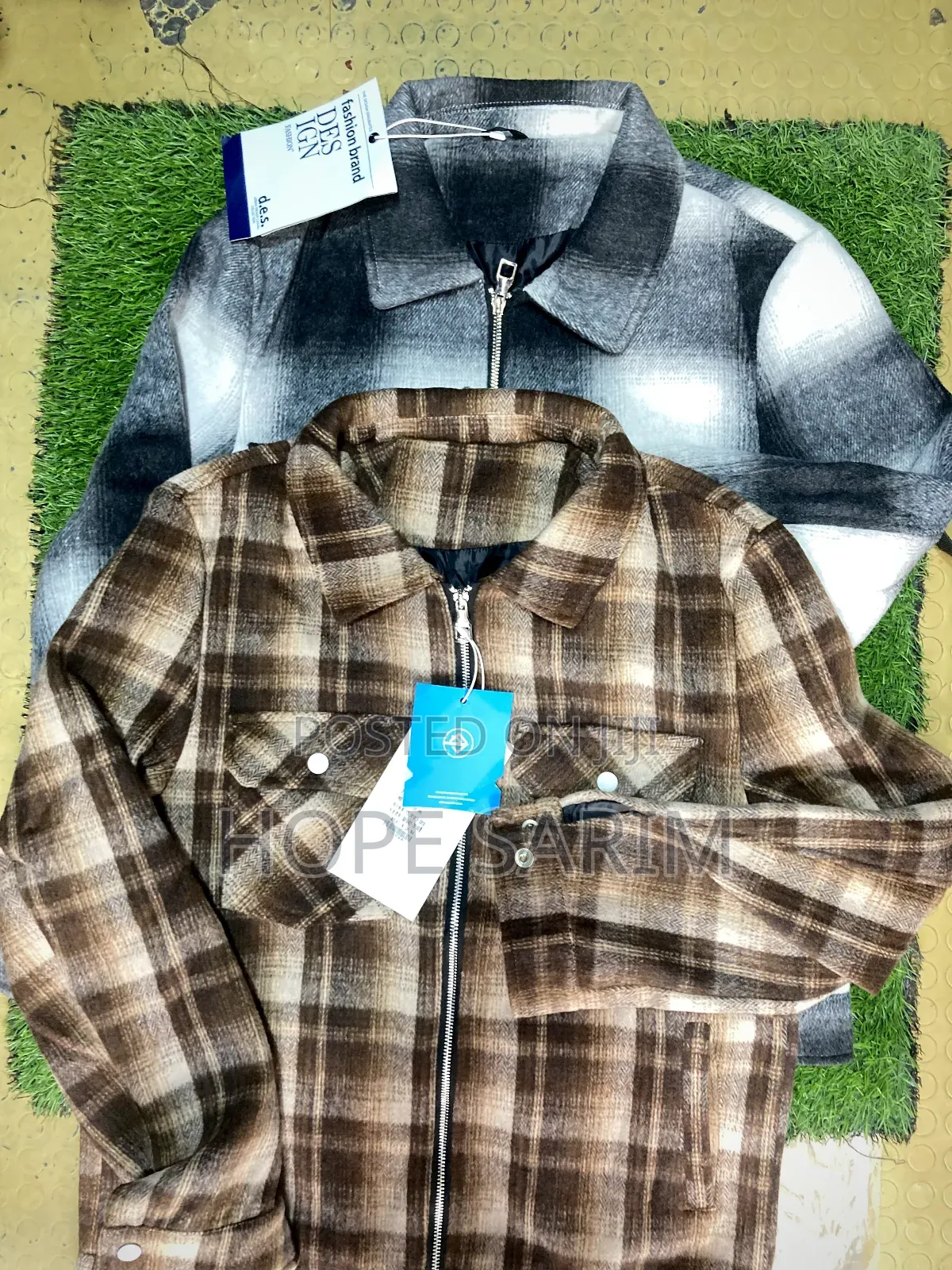 ጥራት ያለው (Plaid) Jacket