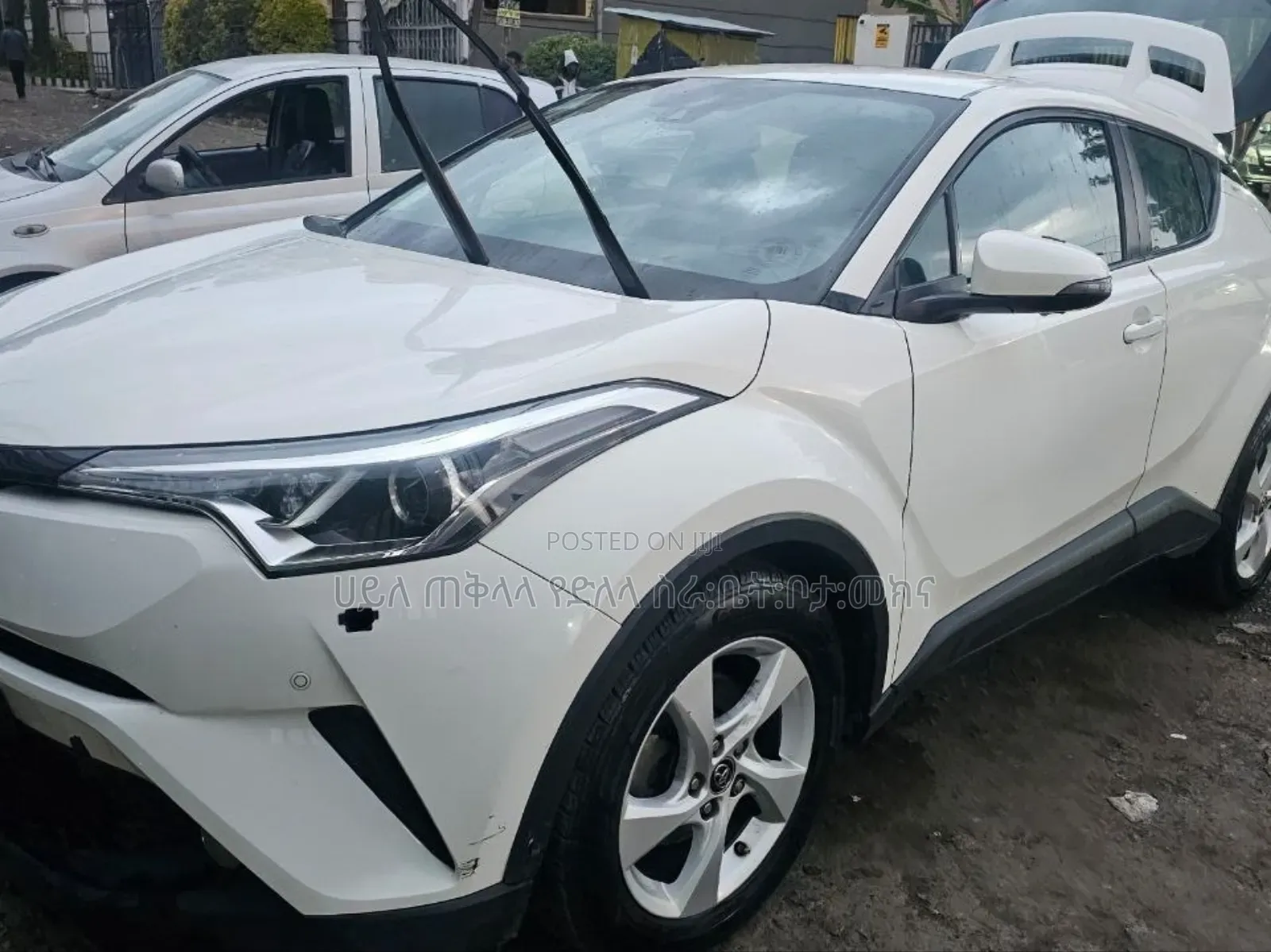 Toyota C-HR 2020 Ivory