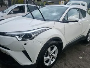 Toyota C-HR 2020 Ivory