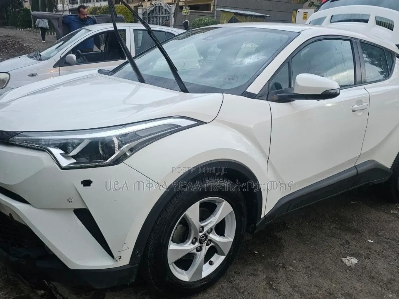 Toyota C-HR 2020 Ivory