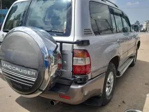 Toyota Land Cruiser 2003 Teal