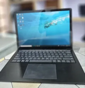New Laptop Microsoft Surface Laptop 4 16GB Intel Core i7 SSD 512GB