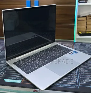 New Laptop HP Dragonfly Folio 16GB Intel Core i7 SSD 512GB