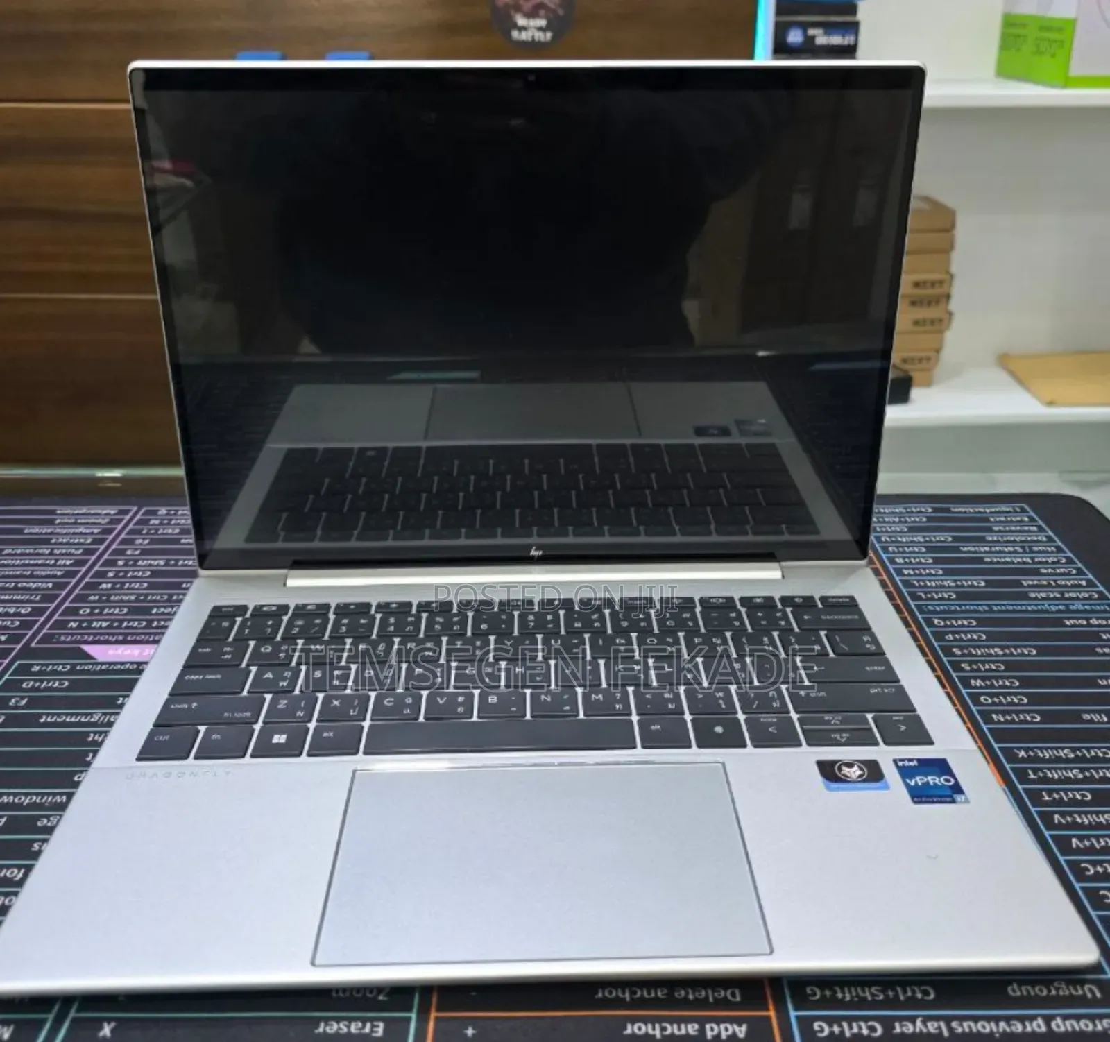 New Laptop HP Dragonfly Folio 16GB Intel Core i7 SSD 512GB