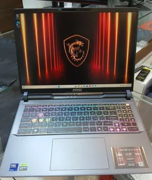 New Laptop MSI Vector 16 HX AI A2XWIG 16GB Intel Core Ultra 7 SSD 1T