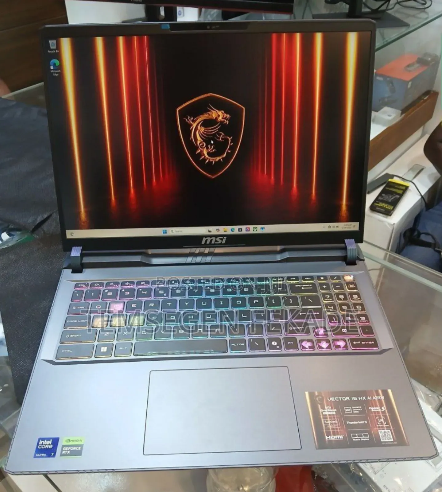 New Laptop MSI 16GB Intel Core Ultra 7 SSD 1T
