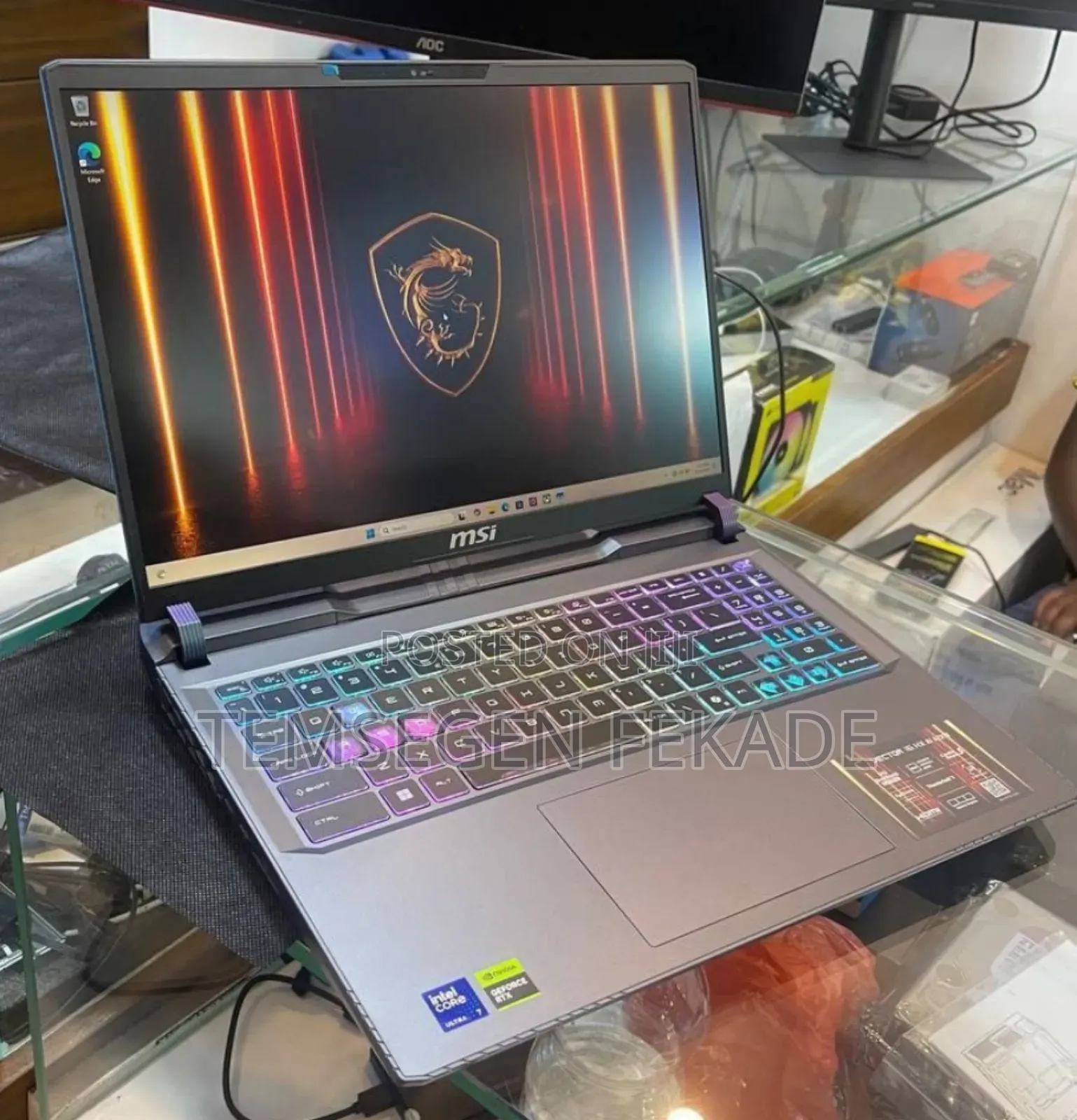 New Laptop MSI 16GB Intel Core Ultra 7 SSD 1T