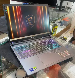 New Laptop MSI 16GB Intel Core Ultra 7 SSD 1T