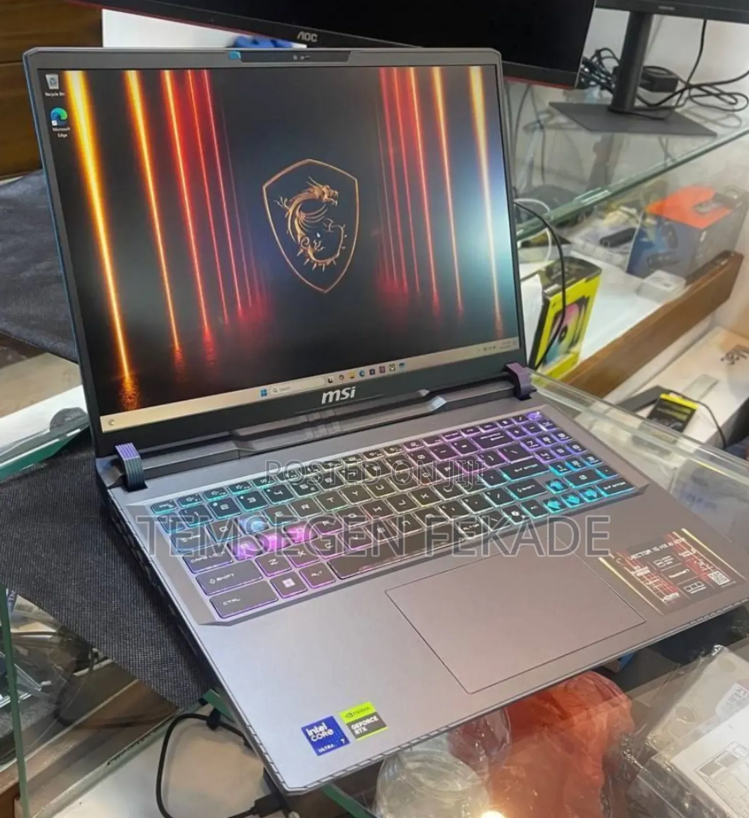New Laptop MSI 16GB Intel Core Ultra 7 SSD 1T