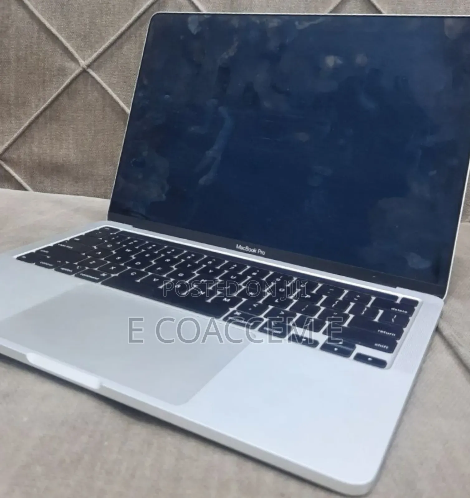 New Laptop Apple MacBook Air 2020 8GB Intel Core i5 SSD 256GB