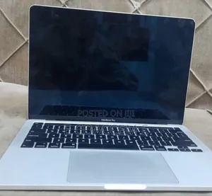 New Laptop Apple MacBook Air 2020 8GB Intel Core i5 SSD 256GB