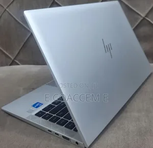New Laptop HP 16GB Intel Core i5 SSD 512GB