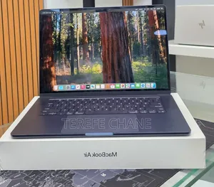 New Laptop Apple MacBook Air 2025 M4 15-inch 16GB Apple M4 SSD 256GB