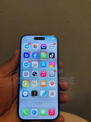 Apple iPhone 16 Pro 128 GB Black