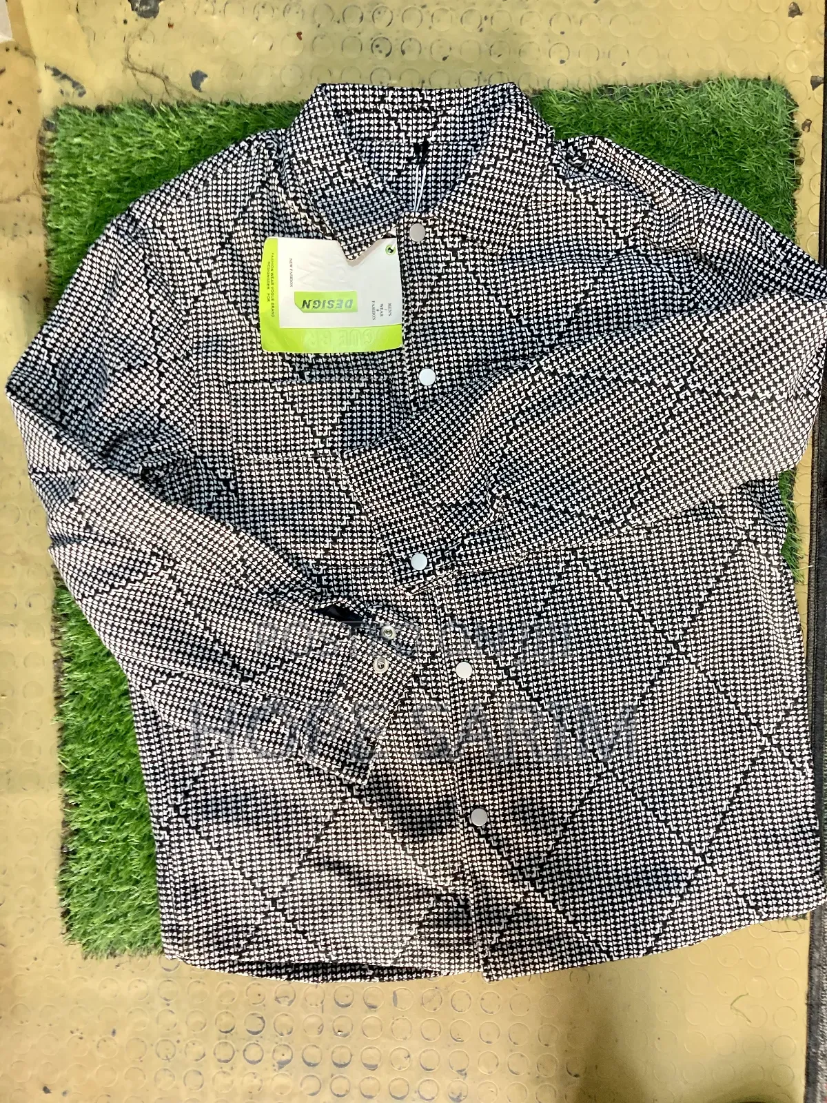 ጥራት ያለው ሸሚዝ Jacket