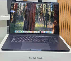 New Laptop Apple MacBook Air 2025 M4 15-inch 16GB Apple M4 SSD 256GB