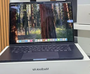 New Laptop Apple MacBook Air 2025 M4 15-inch 16GB Apple M4 SSD 256GB