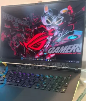 New Laptop Asus ROG Strix G17 32GB Intel Core Ultra 9 SSD 2T