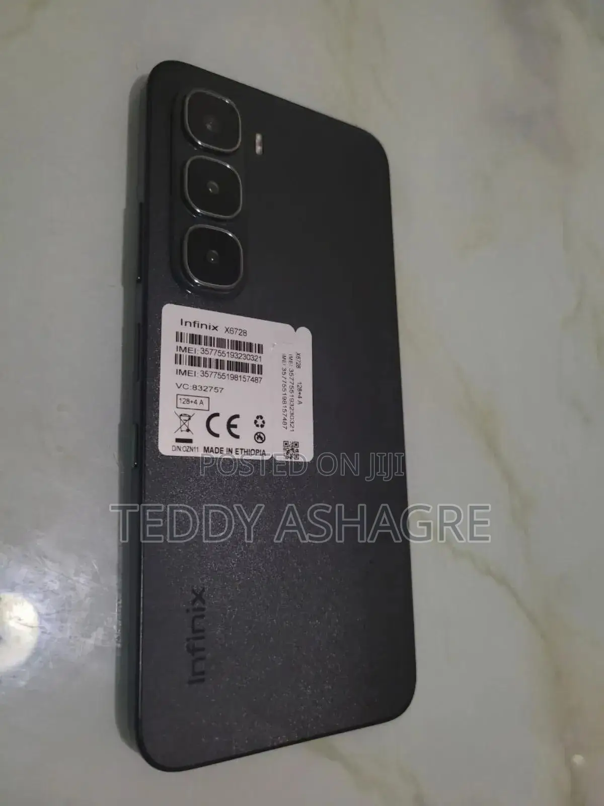 New Infinix Hot 60i 128 GB Silver