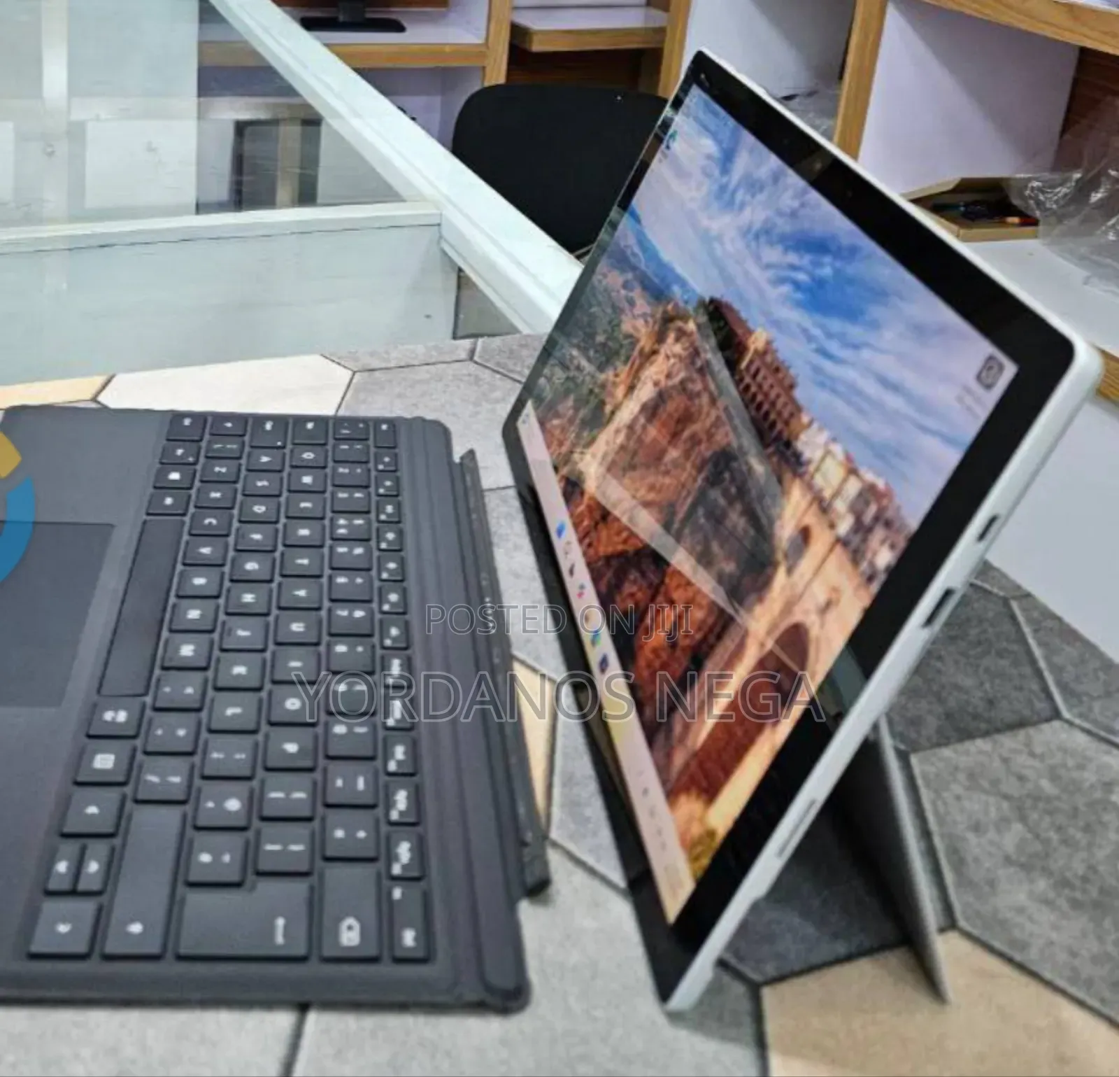 New Laptop Microsoft Surface Pro 7+ 16GB Intel Core i7 SSD 256GB