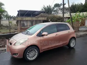 Toyota Yaris 2008 Orange