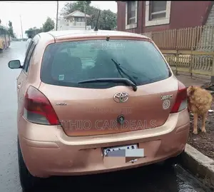 Toyota Yaris 2008 Orange