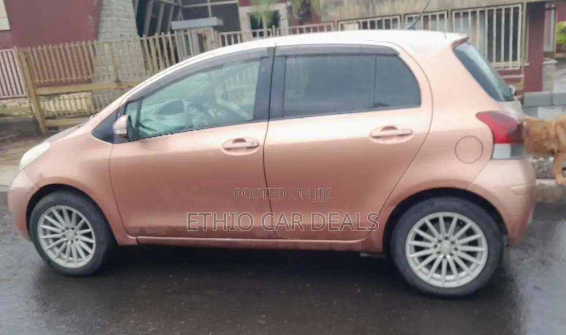 Toyota Yaris 2008 Orange