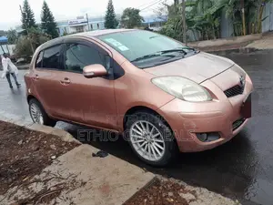 Toyota Yaris 2008 Orange
