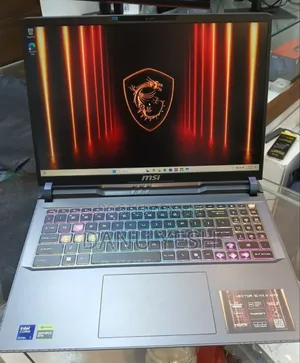 New Laptop MSI Vector 16 HX AI A2XWIG 16GB Intel Core Ultra 7 SSD 1T