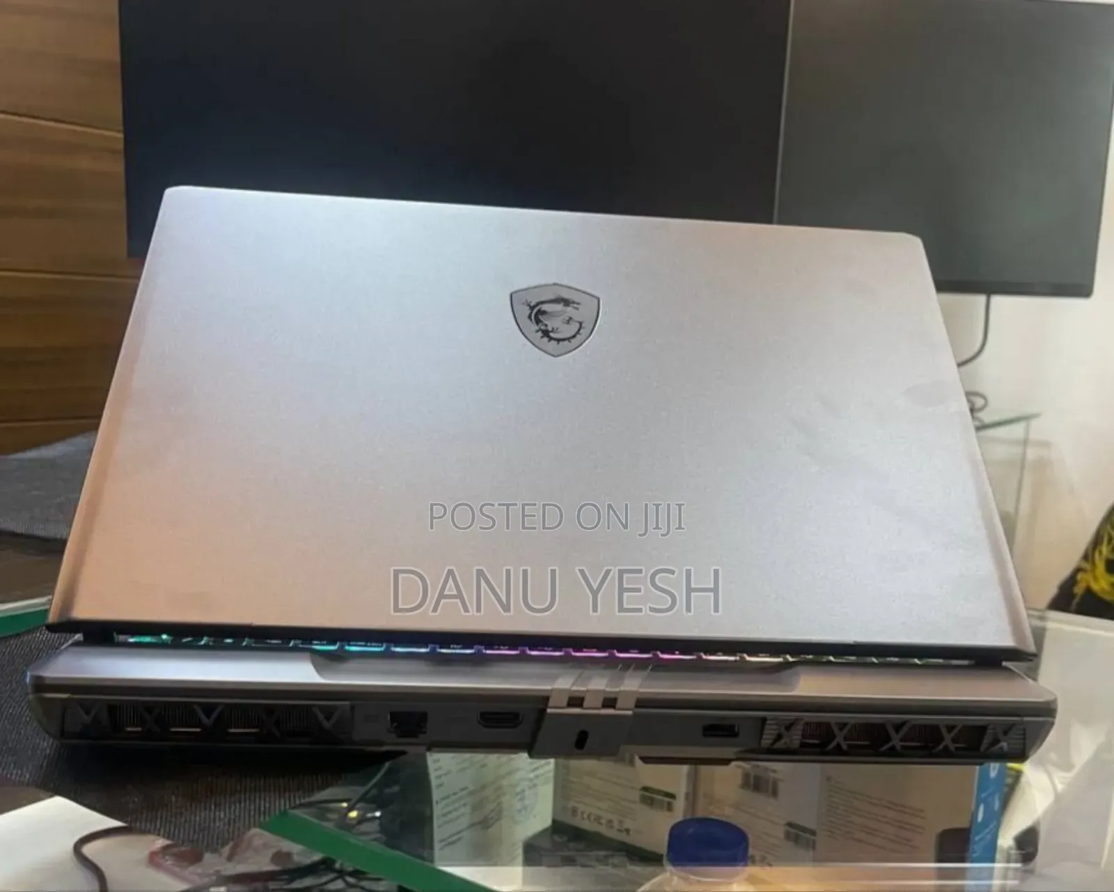 New Laptop MSI Vector 16 HX AI A2XWIG 16GB Intel Core Ultra 7 SSD 1T