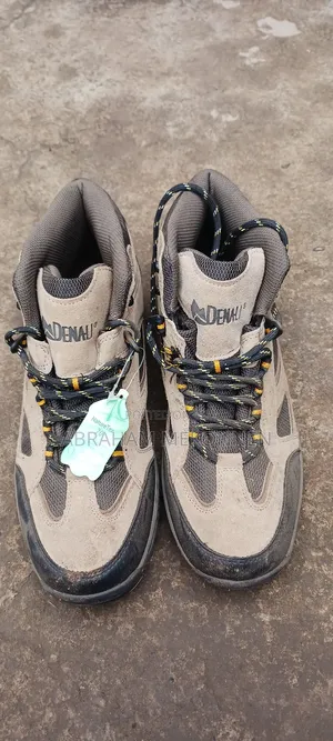 Denali Naturetex 70 Hiking Boots
